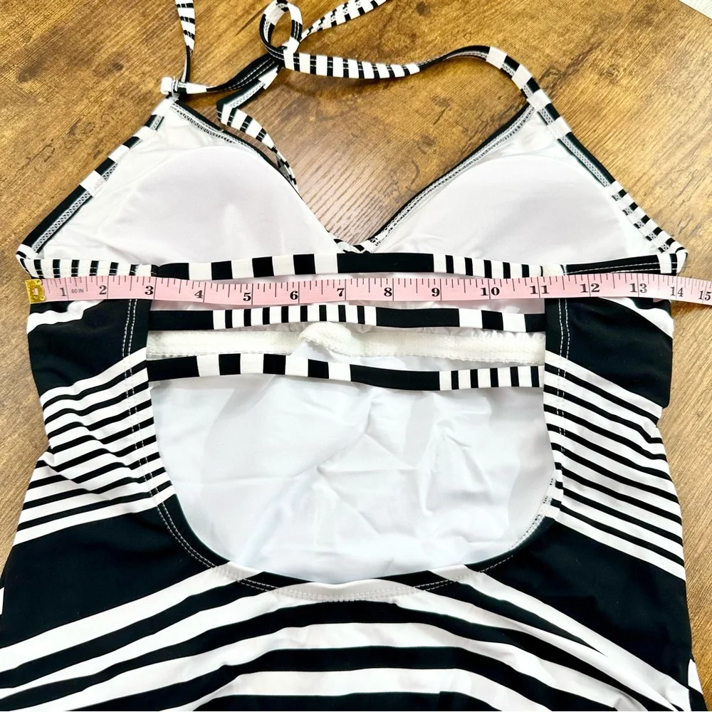 La Blanca Fine Line Halter, Black and White Chevron One-Piece Swimsuit, 10
